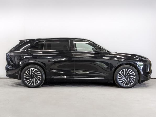 Exeed Exlantix ET с пробегом 2025 года, цена 5 390 000 рублей, 3412 км, внедорожник, Автокод Объявления