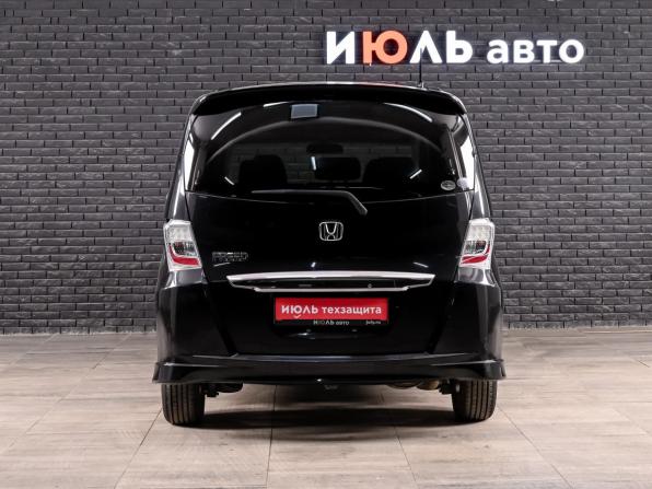 Honda Freed I Рестайлинг с пробегом 2012 года, цена 1 050 000 рублей, 189658 км, компактвэн, Автокод Объявления