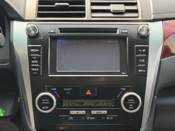 Toyota Camry VII (XV50) с пробегом 2013 года, цена 1 400 000 рублей, 179100 км, седан, Автокод Объявления