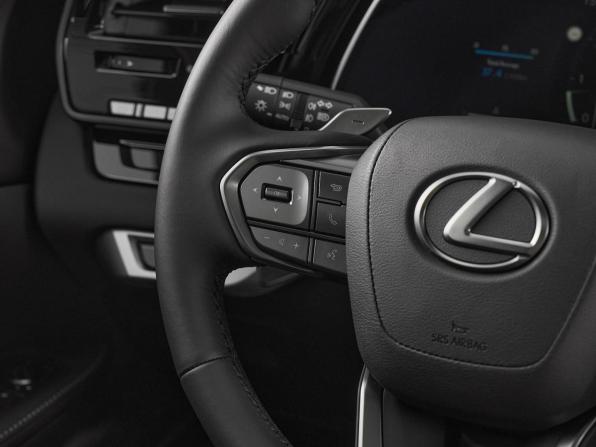 Lexus RX V с пробегом 2025 года, цена 7 800 000 рублей, 46 км, внедорожник, Автокод Объявления