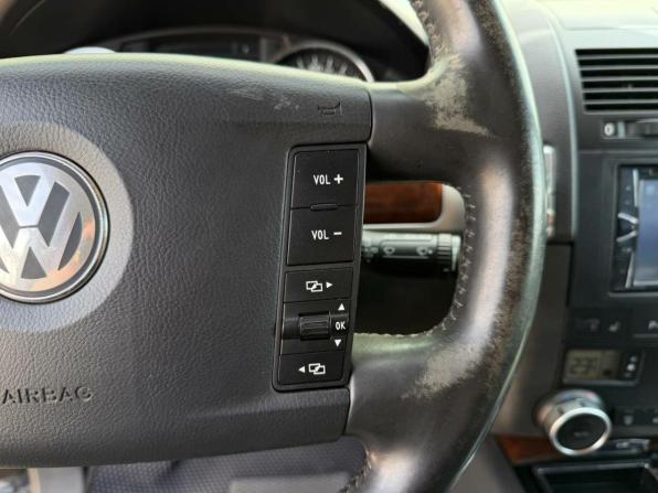 Volkswagen Touareg I Рестайлинг с пробегом 2008 года, цена 990 000 рублей, 214498 км, внедорожник, Автокод Объявления