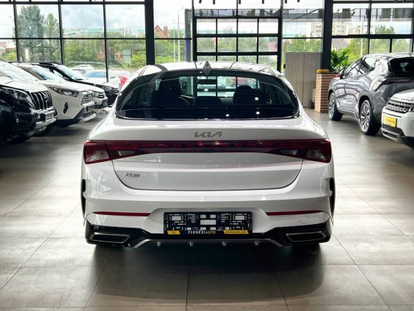 Kia K5 III с пробегом 2022 года, цена 2 800 000 рублей, 9177 км, седан, Автокод Объявления
