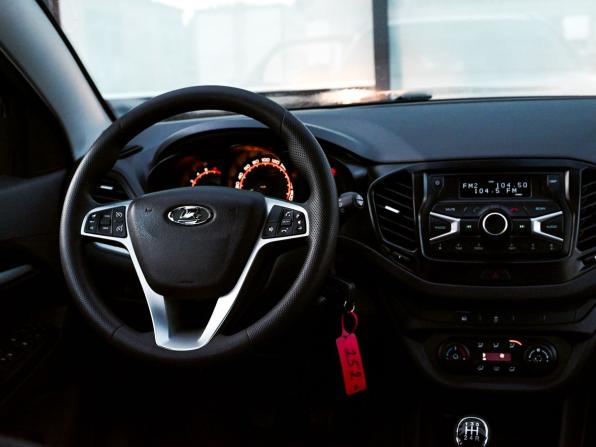 Lada (ВАЗ) Vesta I с пробегом 2020 года, цена 1 029 000 рублей, 97248 км, универсал, Автокод Объявления