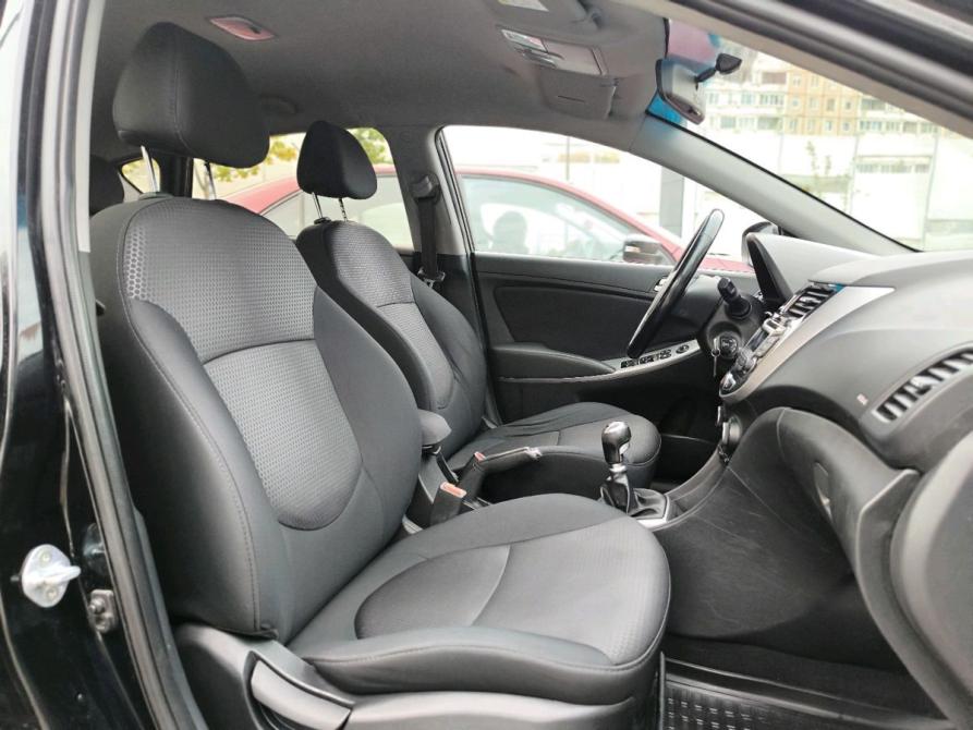 Hyundai Solaris I Рестайлинг Санкт-Петербург  - изображение 8