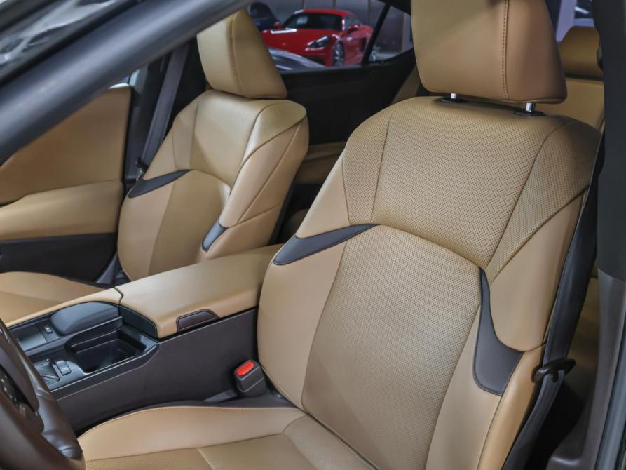 Lexus ES VII Москва  - изображение 17