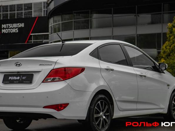 Hyundai Solaris I Рестайлинг с пробегом 2015 года, цена 1 148 000 рублей, 65184 км, седан, Автокод Объявления