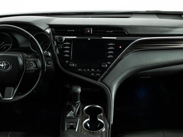 Toyota Camry VIII (XV70) с пробегом 2018 года, цена 2 639 700 рублей, 101389 км, седан, Автокод Объявления