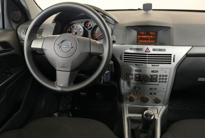 Opel Astra H Рестайлинг с пробегом 2013 года, цена 760 000 рублей, 35140 км, седан, Автокод Объявления