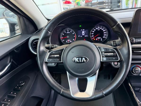 Kia Cerato IV с пробегом 2021 года, цена 2 250 000 рублей, 40341 км, седан, Автокод Объявления