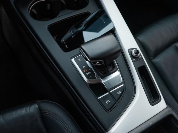 Audi A4 allroad V (B9) Рестайлинг с пробегом 2020 года, цена 3 148 000 рублей, 139279 км, универсал, Автокод Объявления