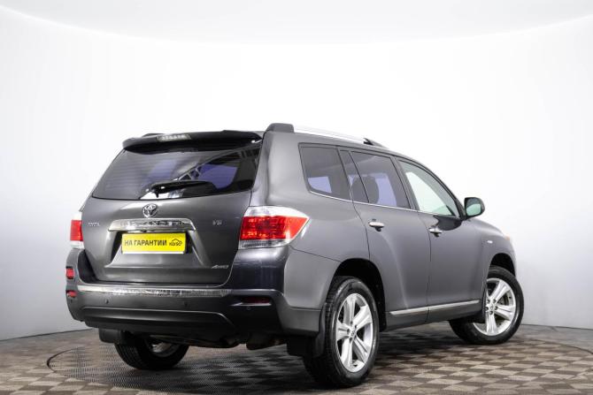 Toyota Highlander II (XU40) с пробегом 2011 года, цена 1 999 000 рублей, 298500 км, внедорожник, Автокод Объявления
