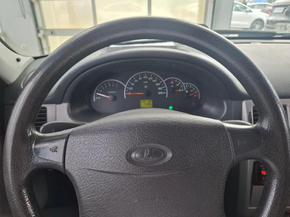 Lada (ВАЗ) Priora I с пробегом 2011 года, цена 216 000 рублей, 196500 км, хэтчбек, Автокод Объявления