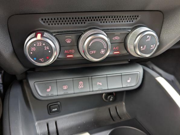 Audi A1 I (8X) с пробегом 2012 года, цена 1 230 000 рублей, 47550 км, хэтчбек, Автокод Объявления