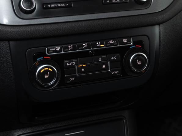 Volkswagen Tiguan I Рестайлинг с пробегом 2013 года, цена 1 590 000 рублей, 146553 км, внедорожник, Автокод Объявления