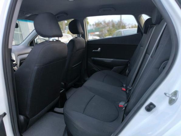 Kia Rio III Рестайлинг с пробегом 2015 года, цена 999 000 рублей, 128900 км, хэтчбек, Автокод Объявления