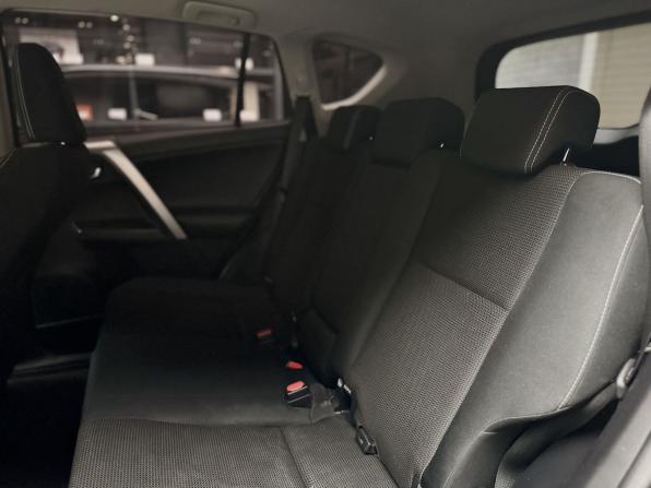 Toyota RAV4 IV (XA40) Рестайлинг с пробегом 2016 года, цена 2 610 000 рублей, 100601 км, внедорожник, Автокод Объявления