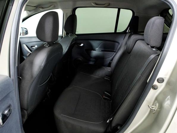 Renault Sandero II с пробегом 2018 года, цена 898 000 рублей, 170204 км, хэтчбек, Автокод Объявления