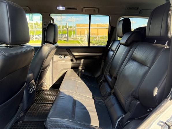 Mitsubishi Pajero IV с пробегом 2011 года, цена 1 695 000 рублей, 255000 км, внедорожник, Автокод Объявления