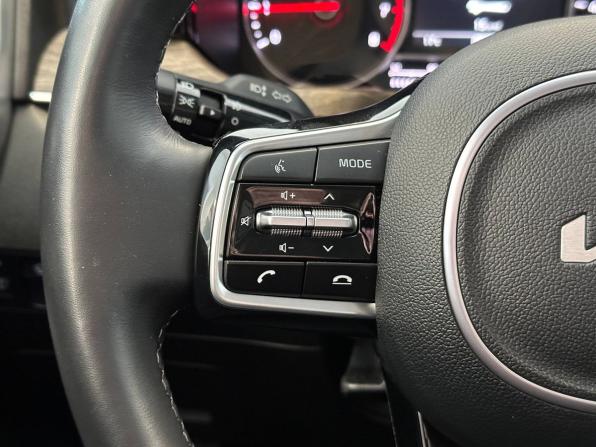 Kia Sorento IV с пробегом 2023 года, цена 4 287 000 рублей, 30022 км, внедорожник, Автокод Объявления