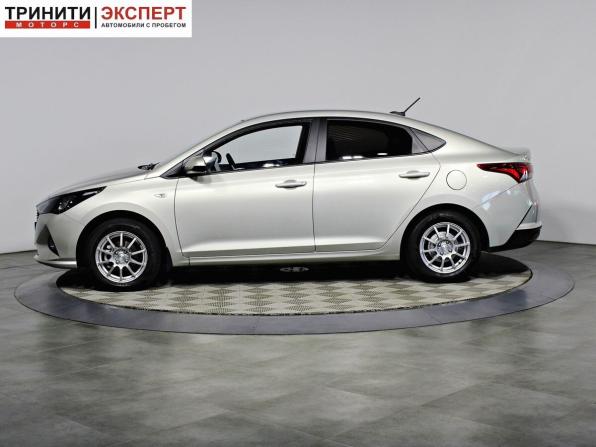 Hyundai Solaris II Рестайлинг с пробегом 2020 года, цена 1 697 000 рублей, 70792 км, седан, Автокод Объявления
