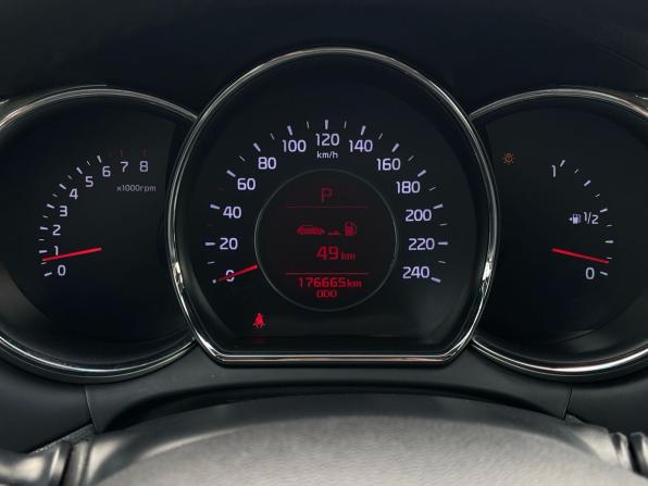Kia Ceed II Рестайлинг с пробегом 2016 года, цена 1 120 000 рублей, 176665 км, хэтчбек, Автокод Объявления