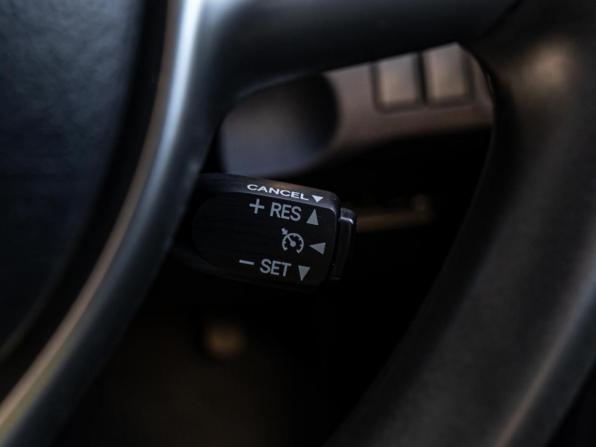 Toyota Ractis II с пробегом 2012 года, цена 830 000 рублей, 122330 км, хэтчбек, Автокод Объявления