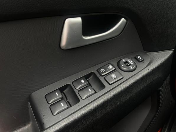 Kia Sportage III Рестайлинг с пробегом 2014 года, цена 1 349 000 рублей, 220000 км, внедорожник, Автокод Объявления