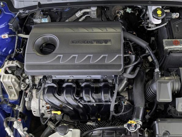Hyundai Elantra VII (CN7) с пробегом 2022 года, цена 2 250 000 рублей, 44476 км, седан, Автокод Объявления