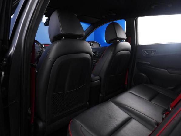 Hyundai Kona I с пробегом 2019 года, цена 2 057 444 рубля, 92669 км, внедорожник, Автокод Объявления