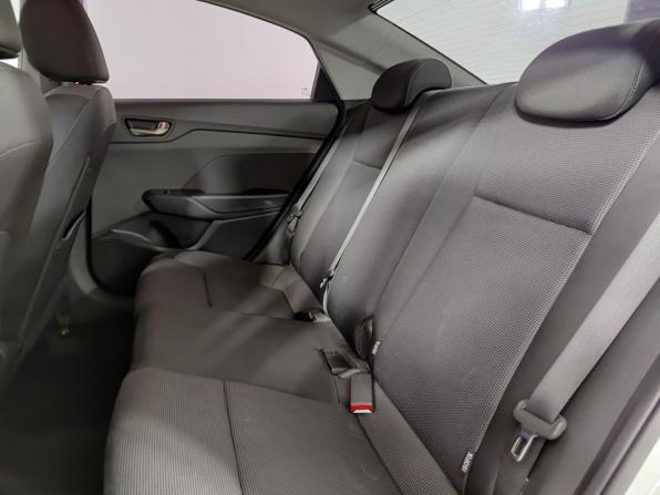 Hyundai Solaris II с пробегом 2017 года, цена 1 200 000 рублей, 192853 км, седан, Автокод Объявления