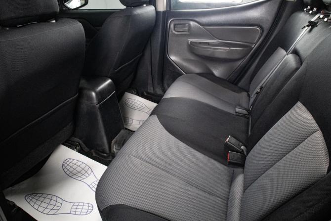 Mitsubishi L200 V с пробегом 2017 года, цена 2 589 000 рублей, 307390 км, offers.body_type.unknown, Автокод Объявления