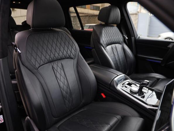 BMW X7 I (G07) с пробегом 2019 года, цена 8 819 920 рублей, 81927 км, внедорожник, Автокод Объявления