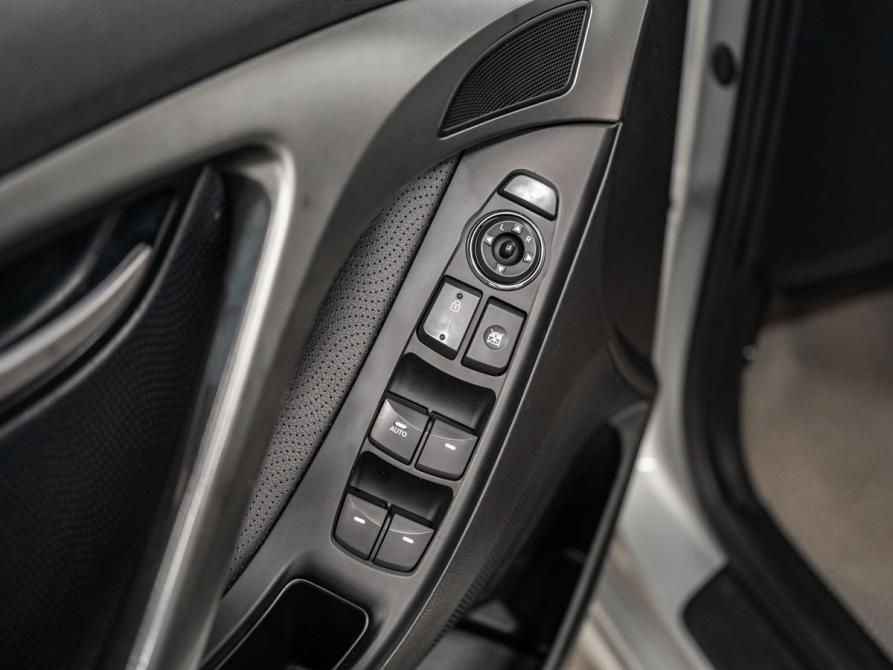 Hyundai Avante V Красноярск  - изображение 17