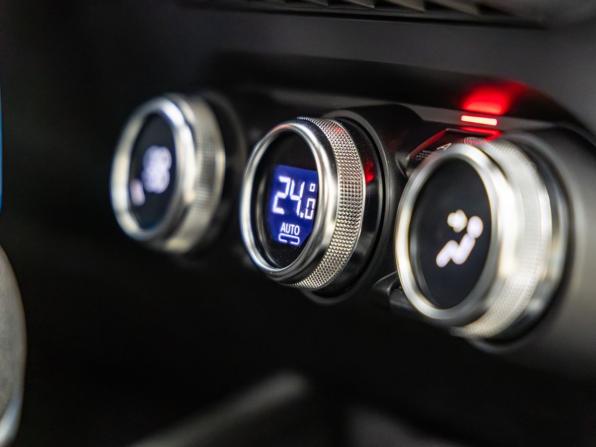 Renault Duster II с пробегом 2021 года, цена 1 328 000 рублей, 111280 км, внедорожник, Автокод Объявления