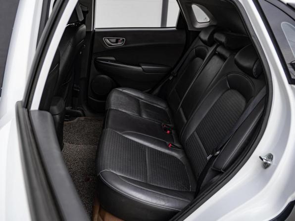Hyundai Kona I с пробегом 2019 года, цена 2 703 000 рублей, 98600 км, внедорожник, Автокод Объявления