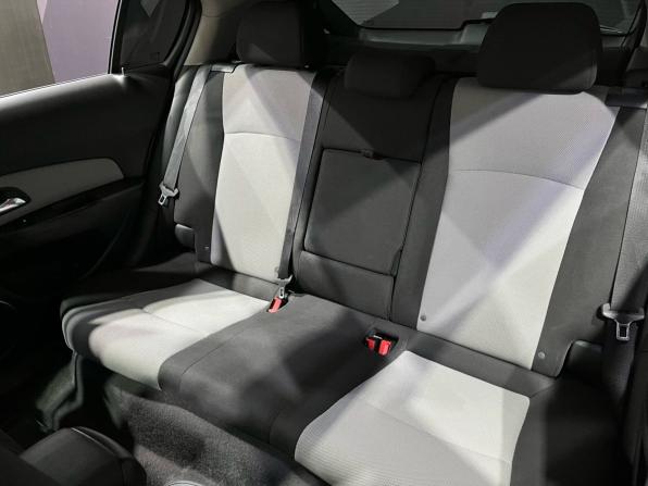 Chevrolet Cruze I Рестайлинг с пробегом 2012 года, цена 750 000 рублей, 184523 км, хэтчбек, Автокод Объявления