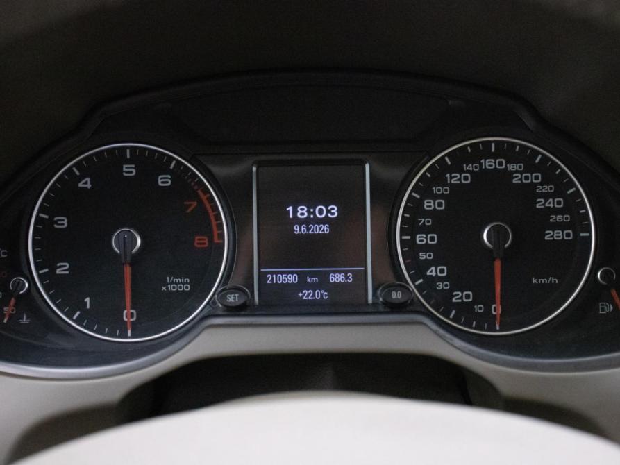 Audi Q5 I (8R) Рестайлинг Москва  - изображение 13