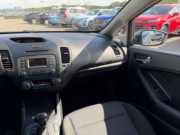 Kia Cerato III с пробегом 2014 года, цена 985 000 рублей, 143900 км, седан, Автокод Объявления