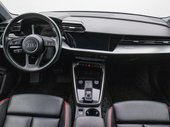 Audi A3 IV (8Y) с пробегом 2021 года, цена 2 630 000 рублей, 45000 км, седан, Автокод Объявления