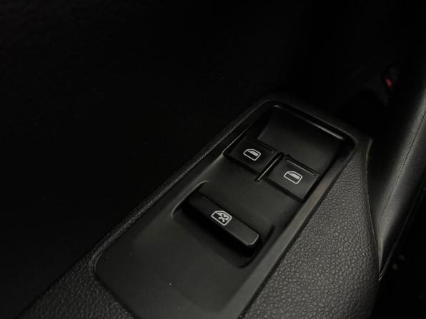 Volkswagen Polo V с пробегом 2014 года, цена 720 000 рублей, 116879 км, седан, Автокод Объявления