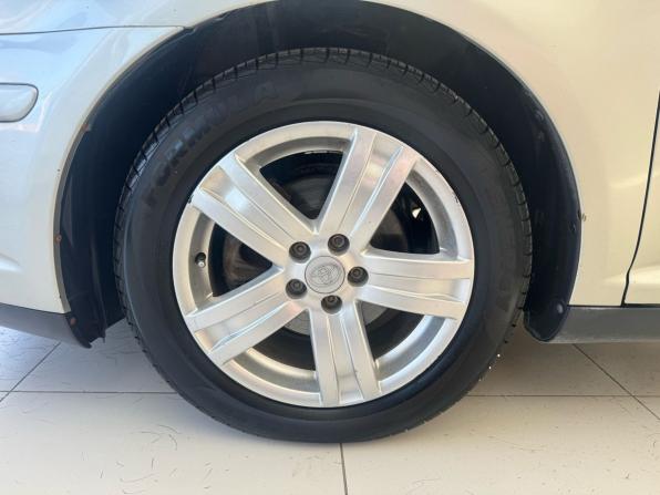 Toyota Avensis II Рестайлинг с пробегом 2007 года, цена 679 000 рублей, 300000 км, седан, Автокод Объявления