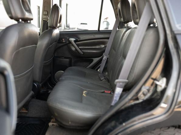 Toyota RAV4 II (XA20) Рестайлинг с пробегом 2003 года, цена 640 000 рублей, 385477 км, внедорожник, Автокод Объявления