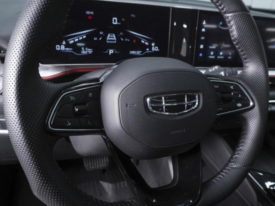 Geely Coolray I Рестайлинг Ростов-на-Дону  - изображение 13