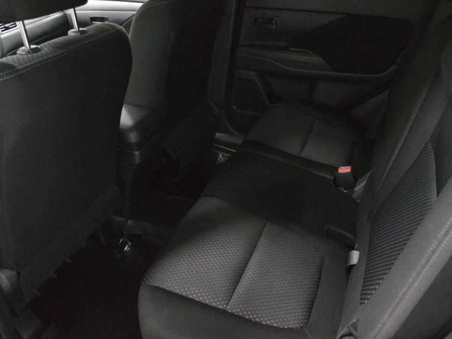 Mitsubishi Outlander III Рестайлинг 2 Санкт-Петербург  - изображение 10