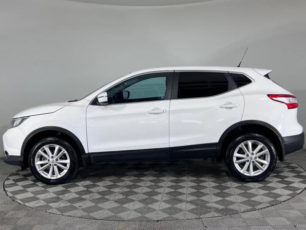 Nissan Qashqai II с пробегом 2016 года, цена 1 161 000 рублей, 131666 км, внедорожник, Автокод Объявления