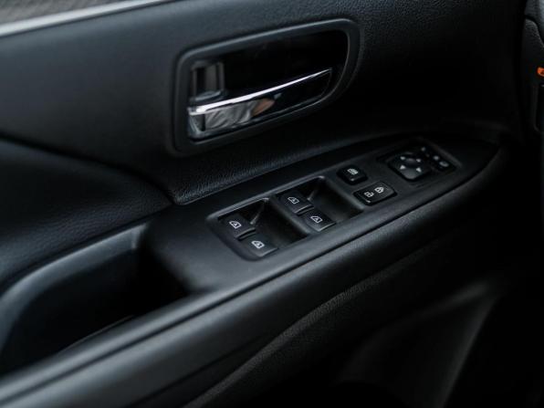 Mitsubishi Outlander III Рестайлинг 3 с пробегом 2022 года, цена 2 425 000 рублей, 138698 км, внедорожник, Автокод Объявления