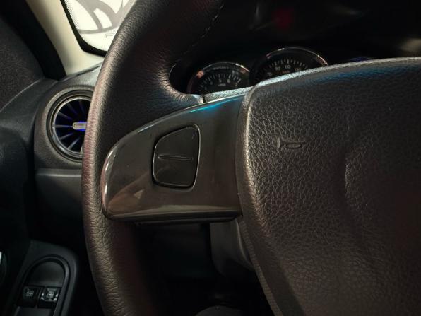 Renault Duster I Рестайлинг с пробегом 2016 года, цена 1 355 000 рублей, 161282 км, внедорожник, Автокод Объявления
