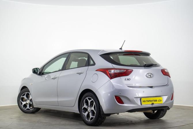 Hyundai i30 II с пробегом 2013 года, цена 849 000 рублей, 205200 км, хэтчбек, Автокод Объявления