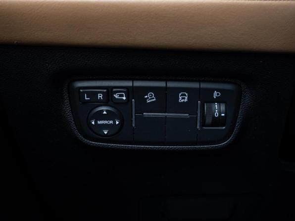 Changan Hunter Plus с пробегом 2024 года, цена 2 300 000 рублей, 105116 км, offers.body_type.unknown, Автокод Объявления