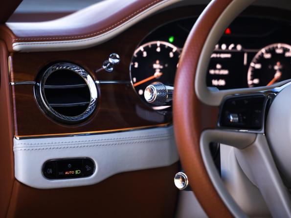 Bentley Continental GT III с пробегом 2018 года, цена 15 350 000 рублей, 57354 км, купе, Автокод Объявления